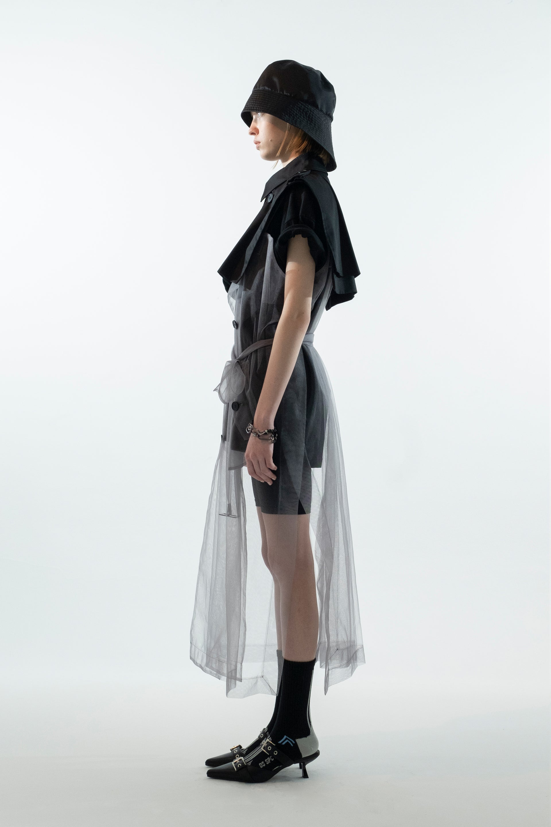 Slit_Trench Black