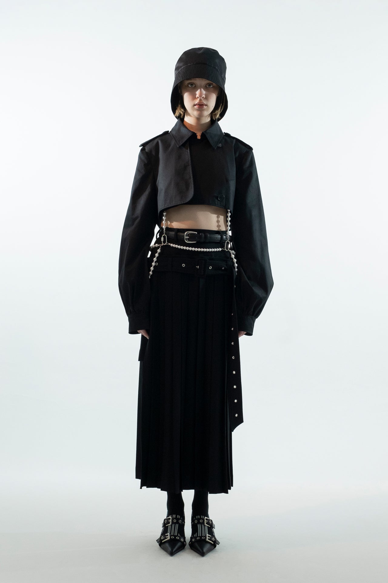 Crop_Trench Black