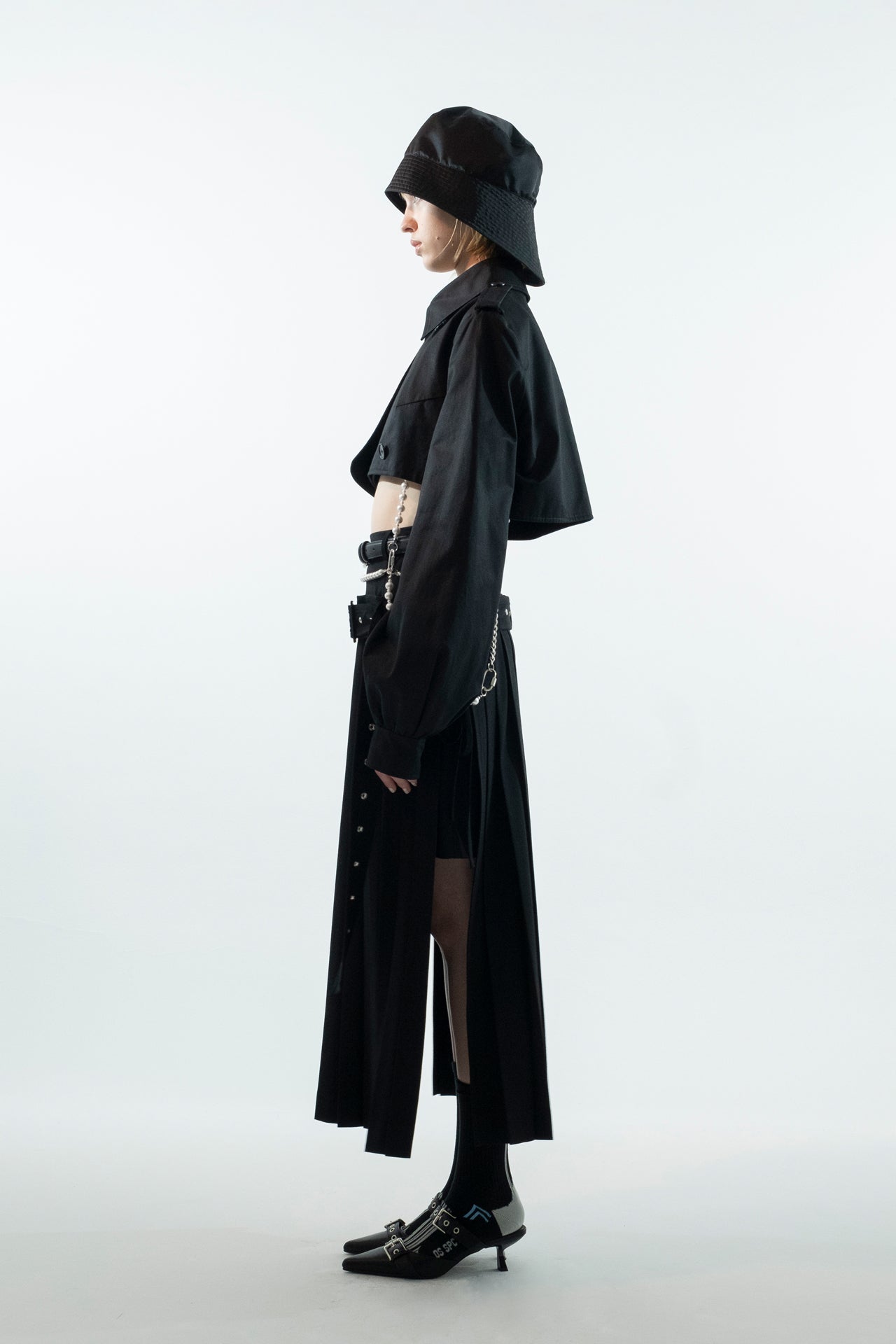 Crop_Trench Black
