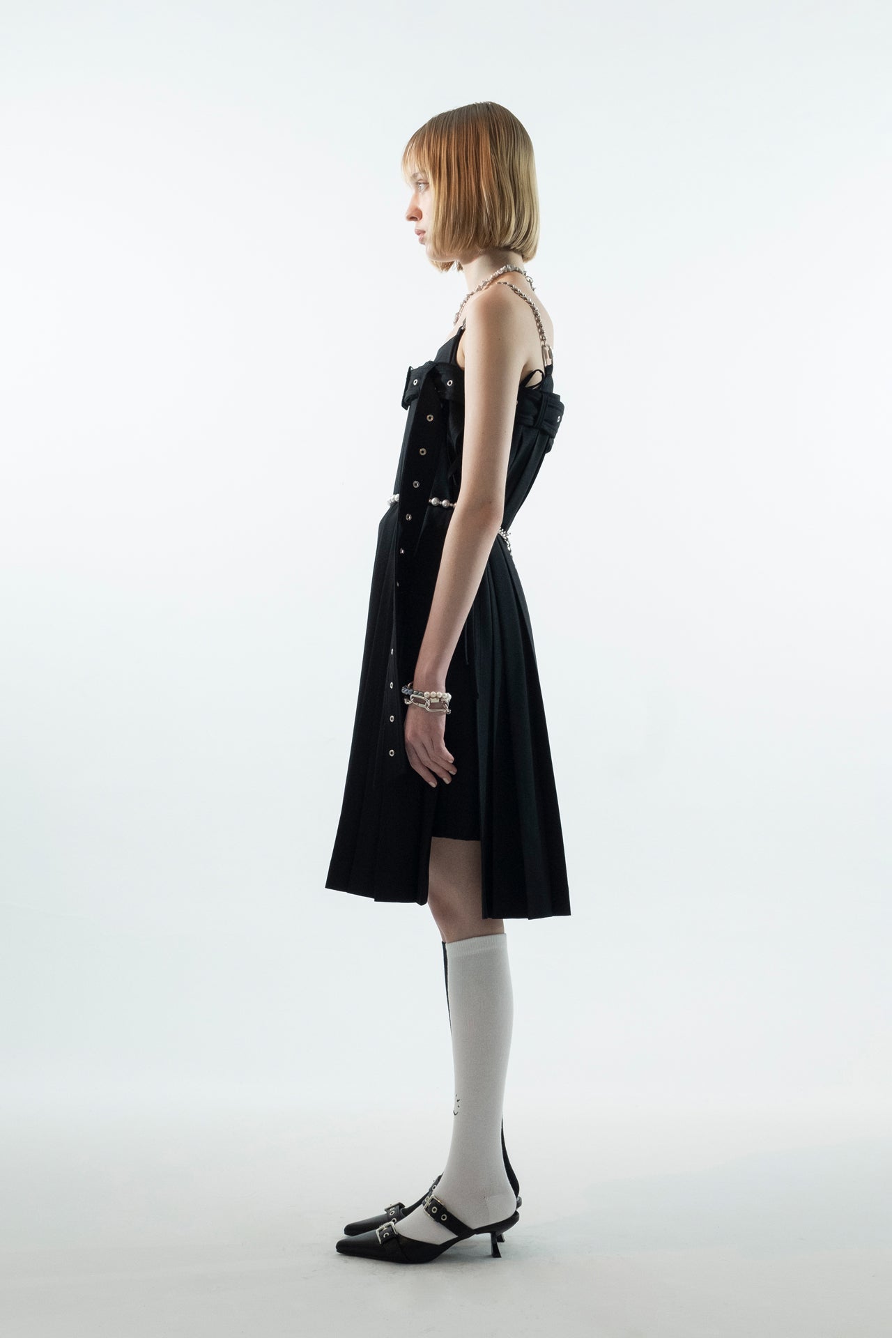 Interface_Waist Chain_Pearl White