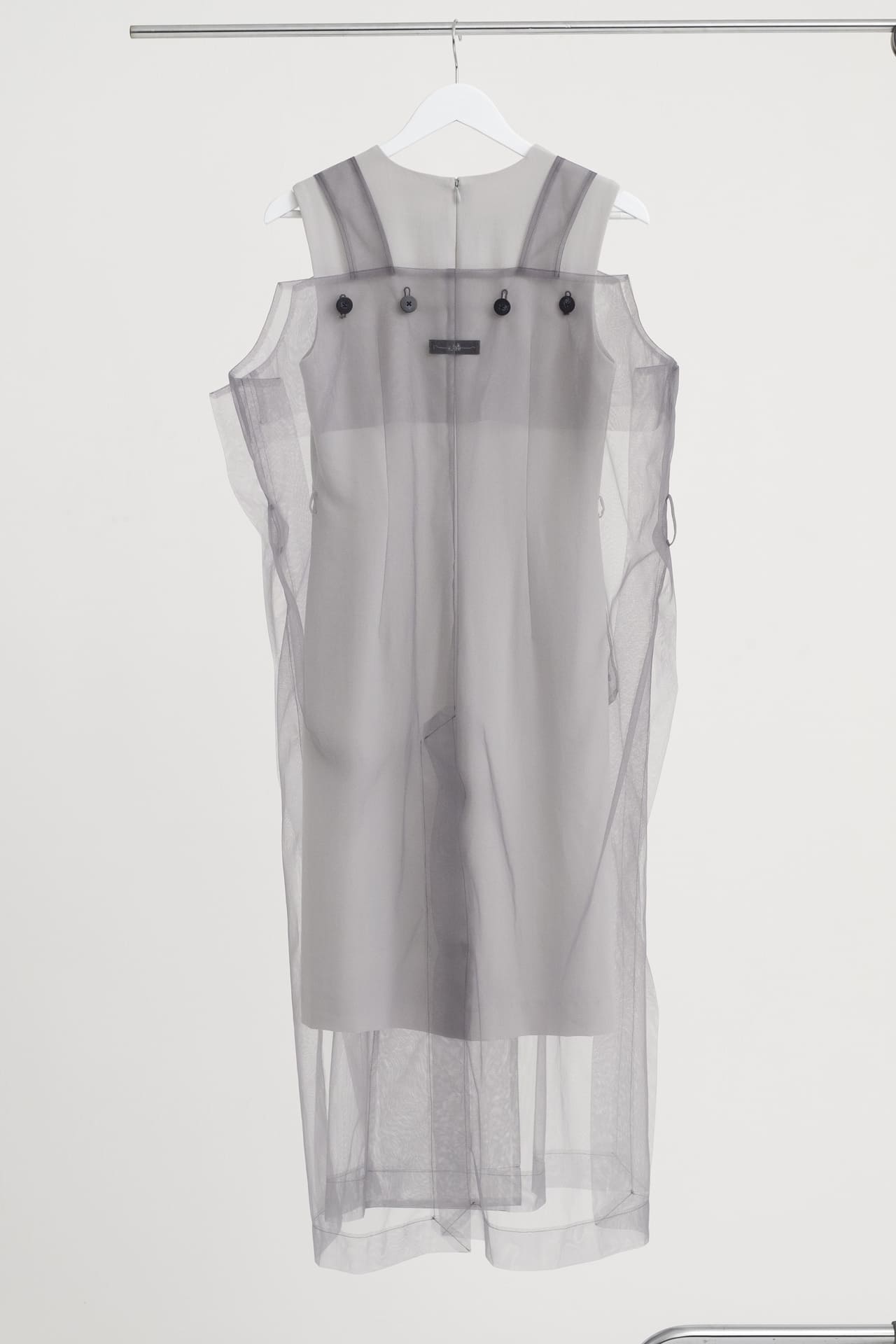 Layer_TulleTrench Gray