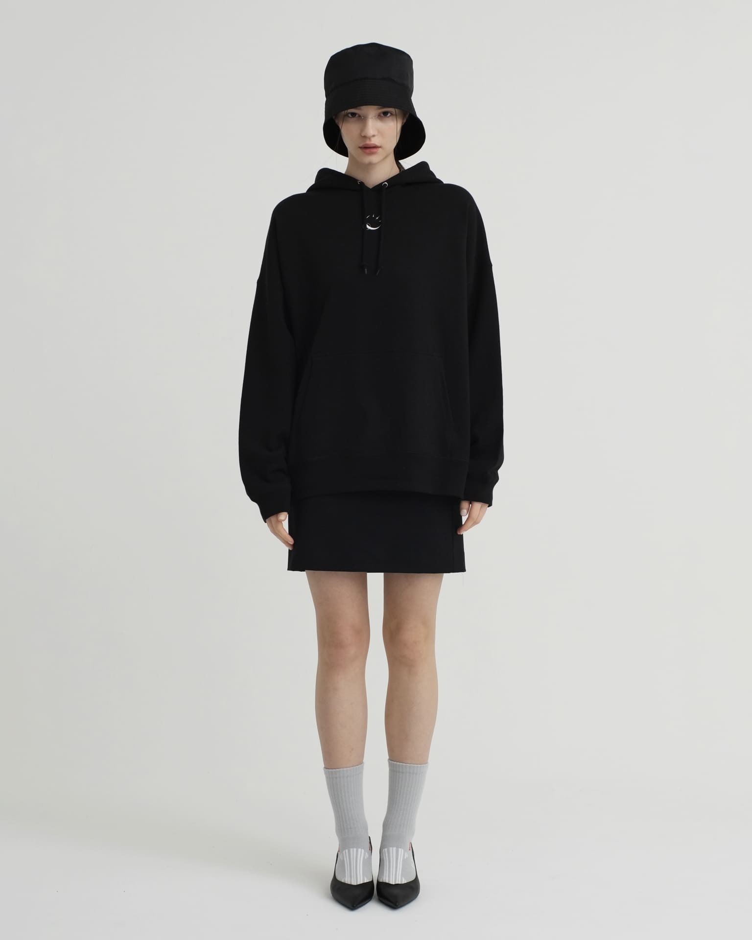 Spctra_Embroidered Hoodie Black