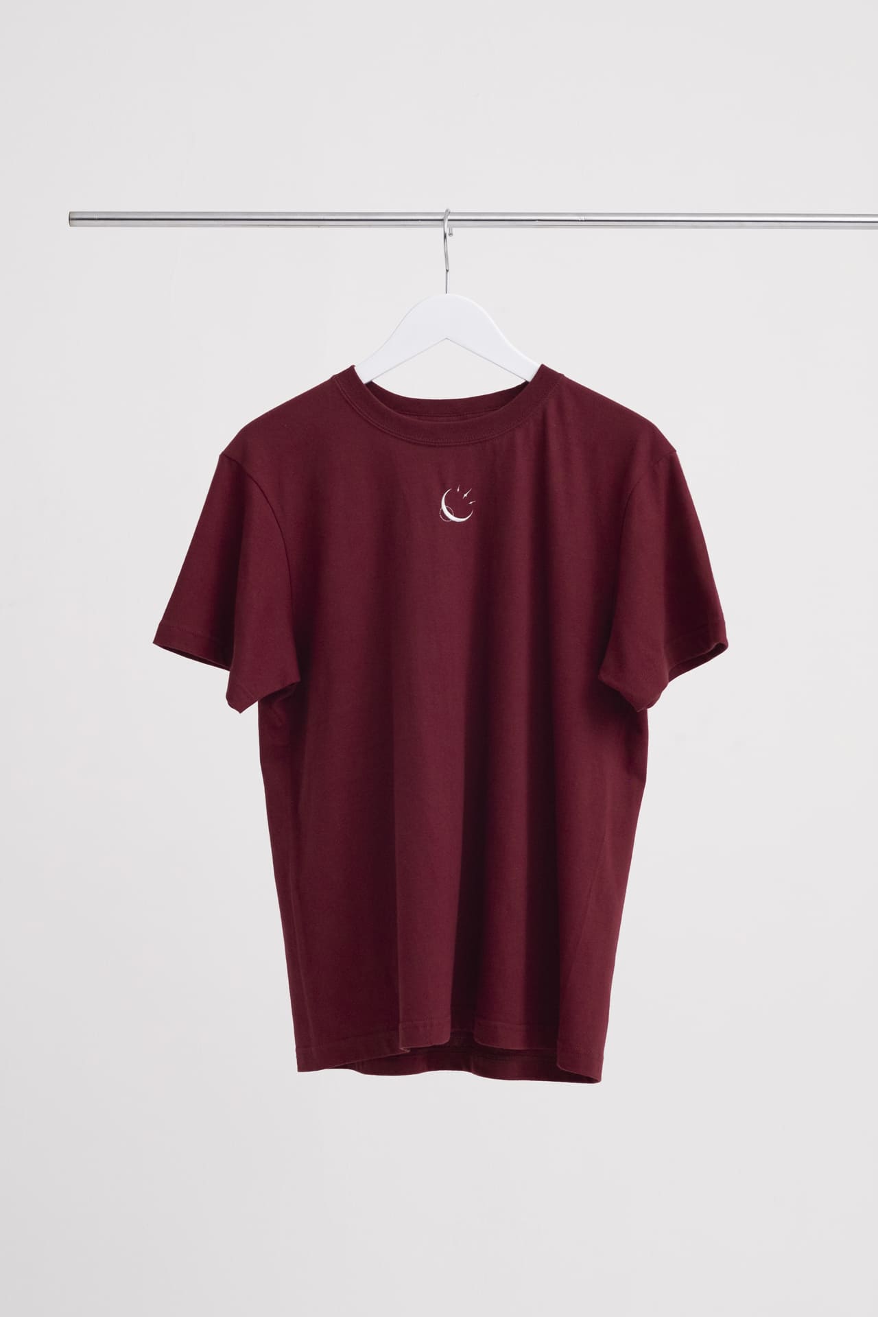 Spctra_Embroidered T-Shirt Red