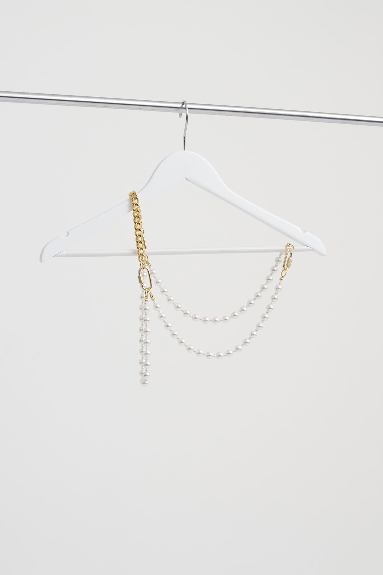 Interface_Shoulder Harness Gold