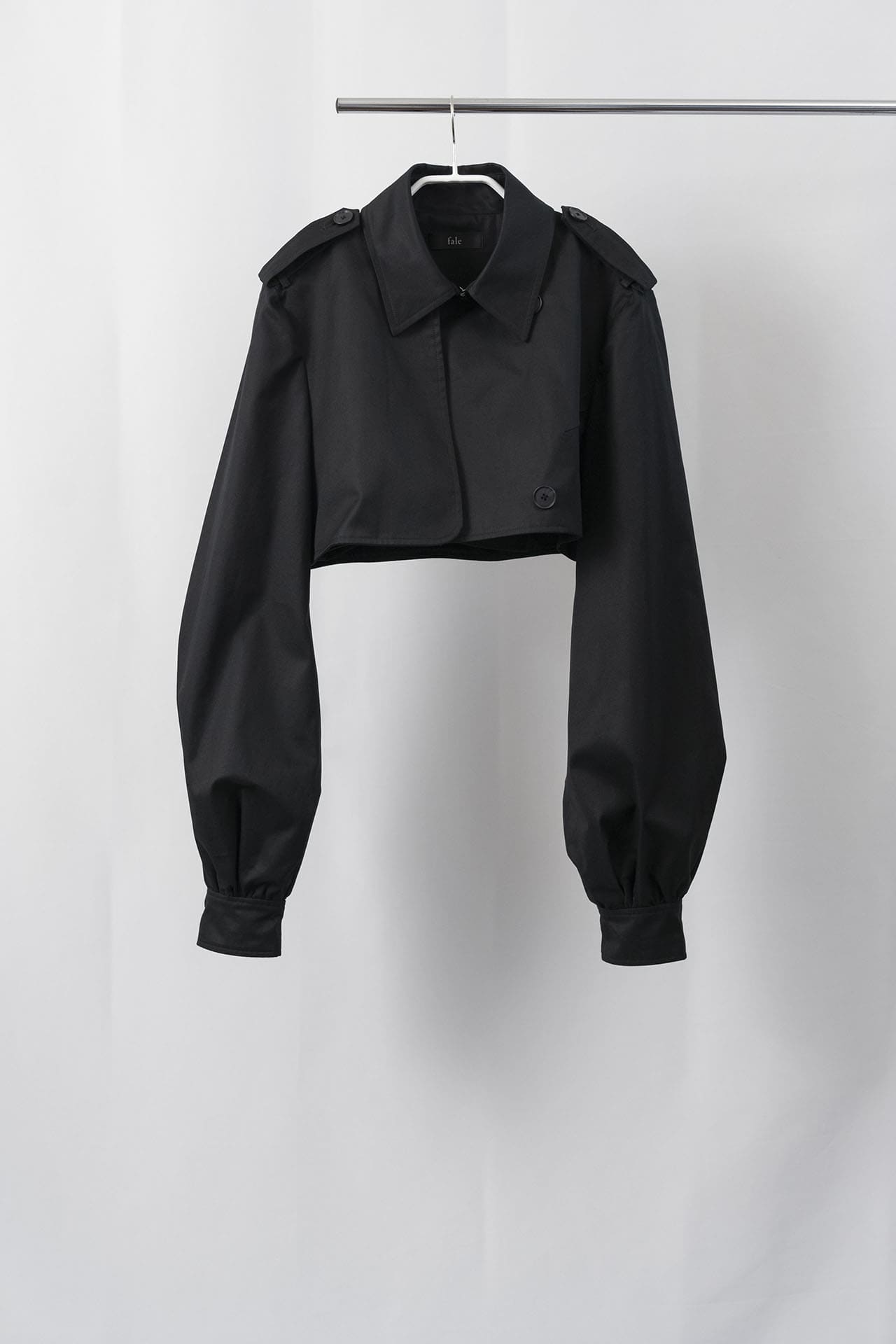 Crop_Trench Black