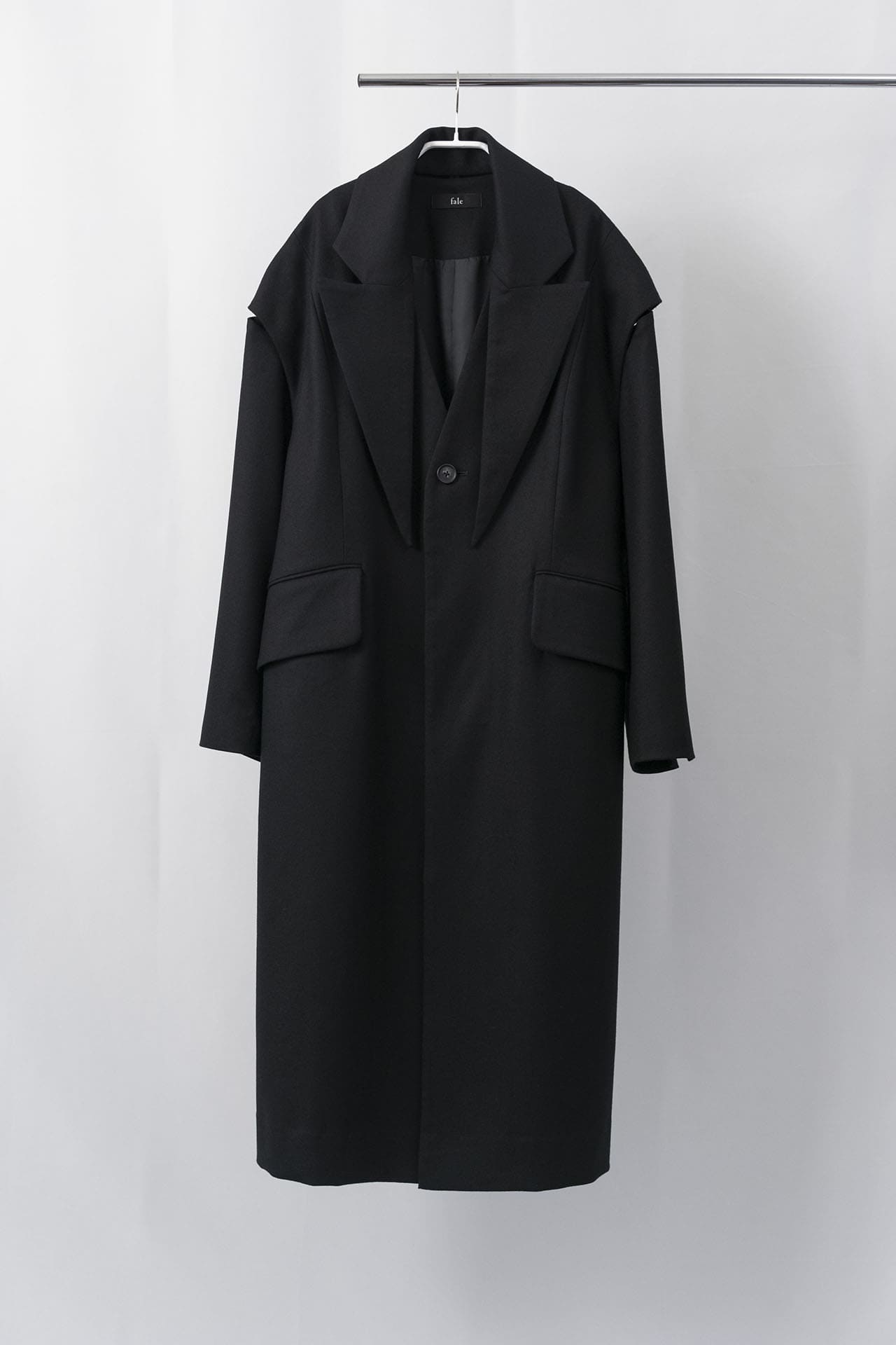 Module_Coat Black