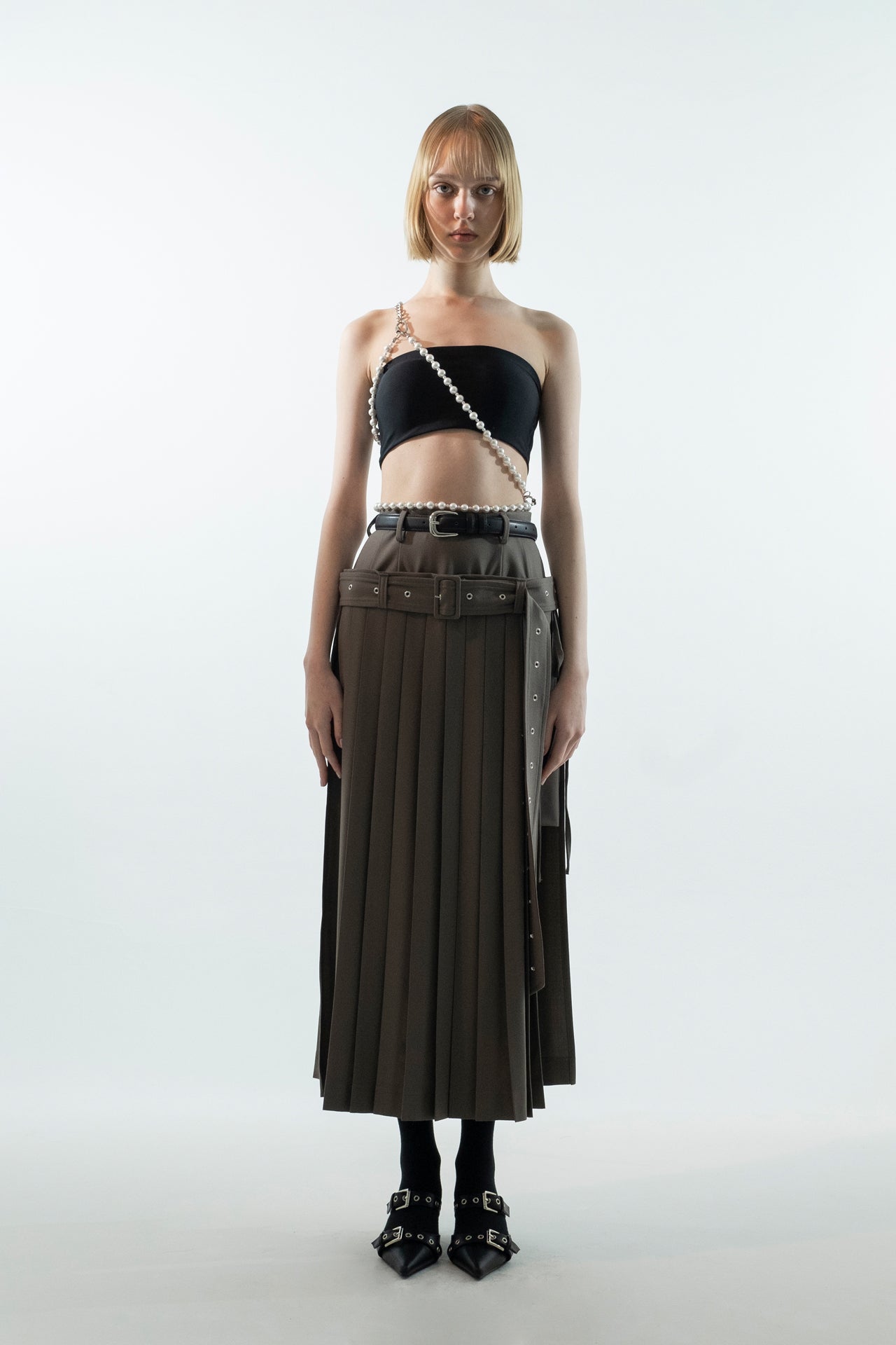 Layer_Skirt Pleats Charcoal Gray