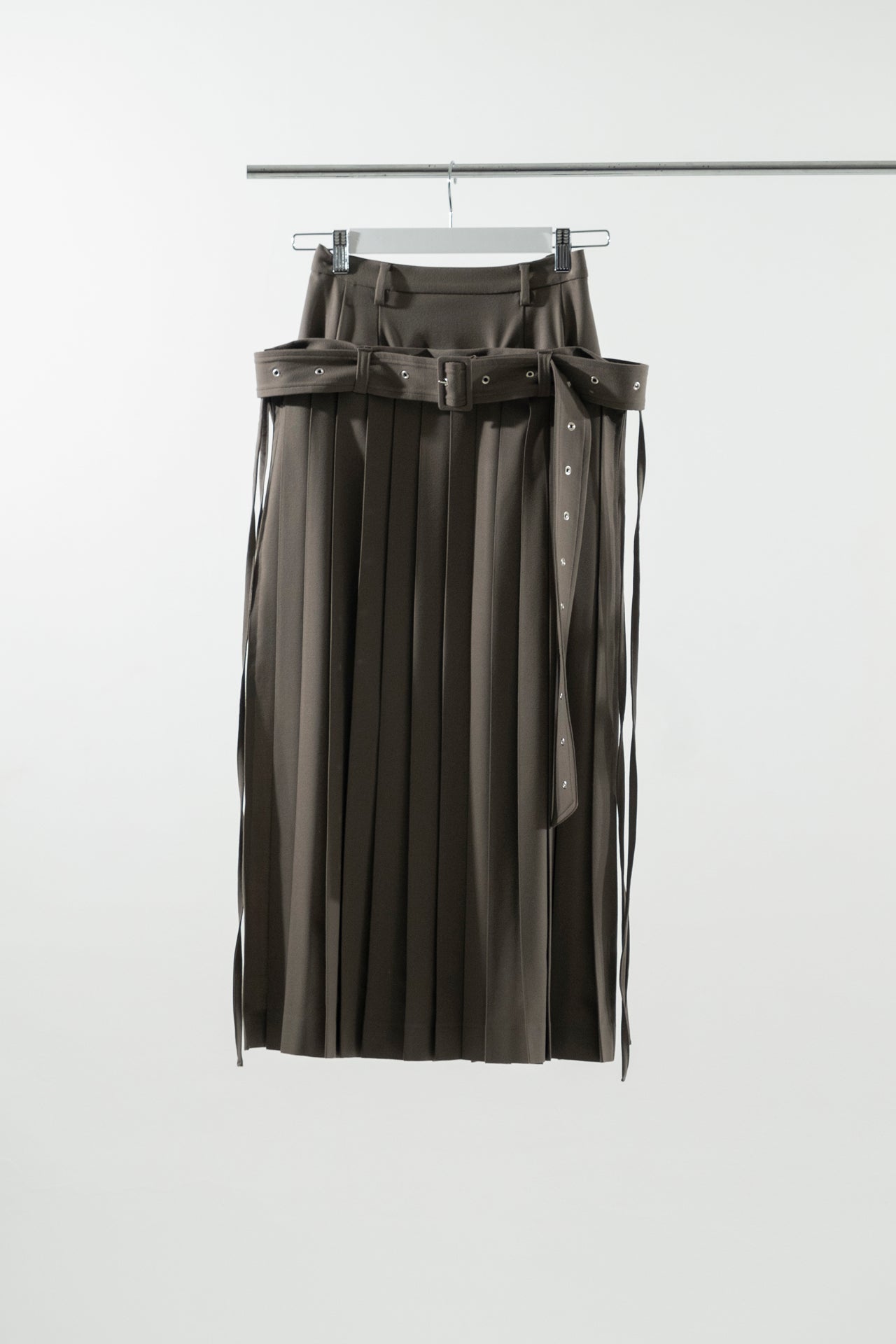 Layer_Skirt Pleats Charcoal Gray